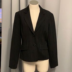 Women’s Black Jones New York suit jacket Size 4
